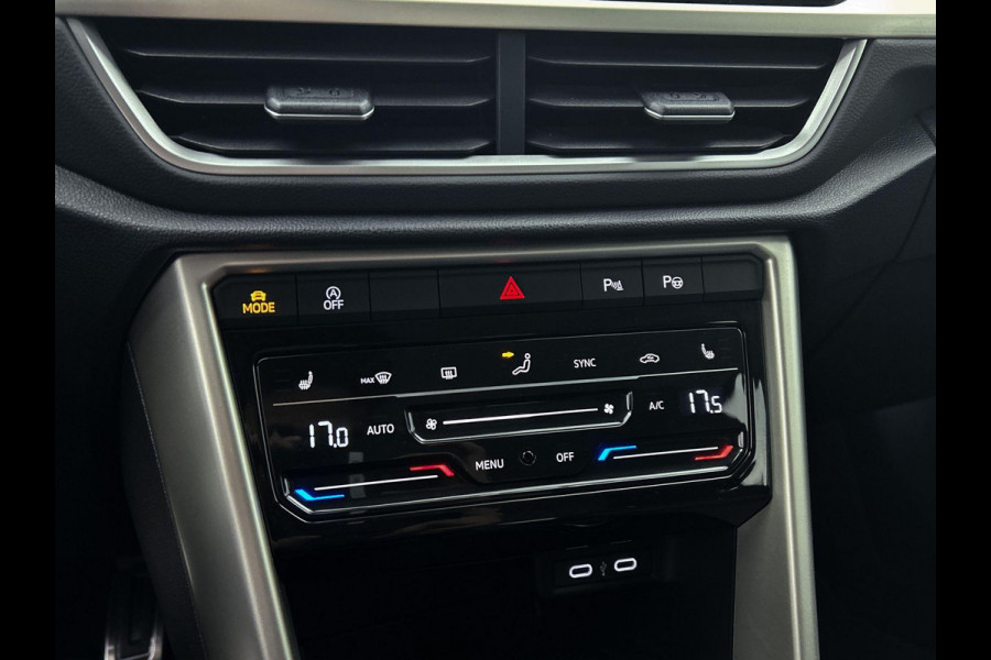 Volkswagen T-Roc 1.5 TSI MOVE DSG AD-CRUISE CAMERA CLIMA TREKHAAK