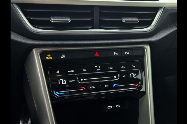 Volkswagen T-Roc 1.5 TSI MOVE DSG AD-CRUISE CAMERA CLIMA TREKHAAK