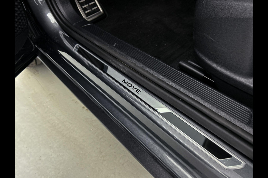 Volkswagen T-Roc 1.5 TSI MOVE DSG AD-CRUISE CAMERA CLIMA TREKHAAK