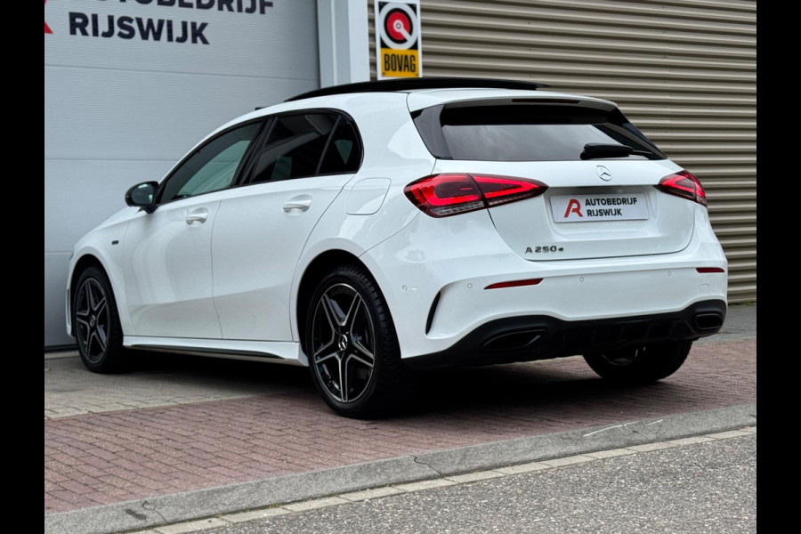 Mercedes-Benz A-Klasse 250 e Premium Plus Memory/360/Pano