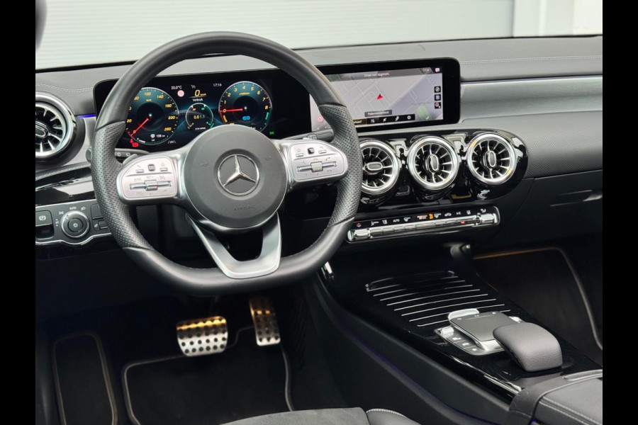 Mercedes-Benz A-Klasse 250 e Premium Plus Memory/360/Pano