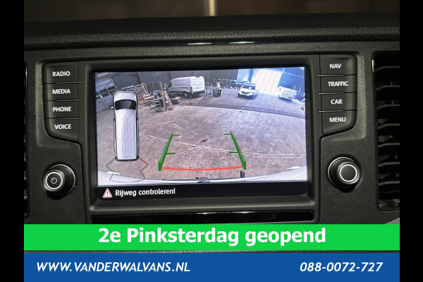 Volkswagen Crafter 2.0 TDI 140pk L3H3 Euro6 Airco | Navigatie | Apple carplay | Camera | Adaptieve Cruisecontrol android auto, parkeersensoren, verwarmde voorruit, bijrijdersbank, 3000kg trekvermogen