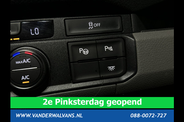 Volkswagen Crafter 2.0 TDI 140pk L3H3 Euro6 Airco | Navigatie | Apple carplay | Camera | Adaptieve Cruisecontrol android auto, parkeersensoren, verwarmde voorruit, bijrijdersbank, 3000kg trekvermogen