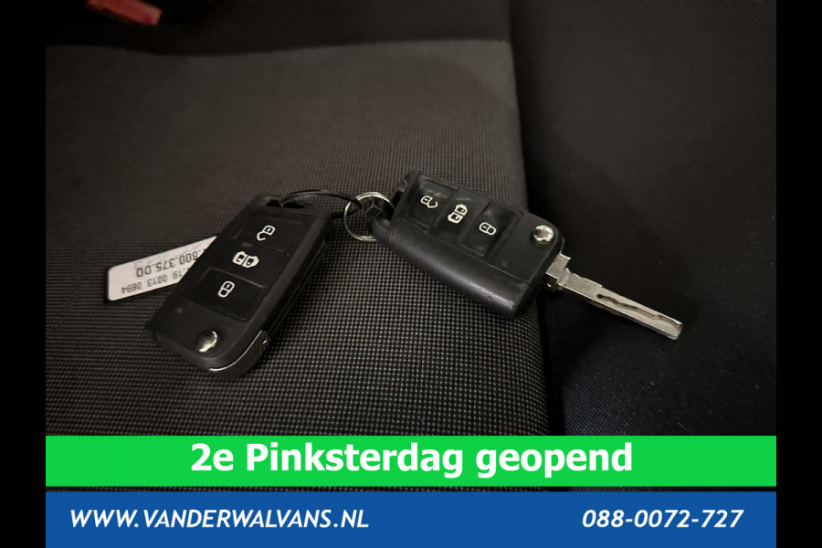 Volkswagen Crafter 2.0 TDI 140pk L3H3 Euro6 Airco | Navigatie | Apple carplay | Camera | Adaptieve Cruisecontrol android auto, parkeersensoren, verwarmde voorruit, bijrijdersbank, 3000kg trekvermogen