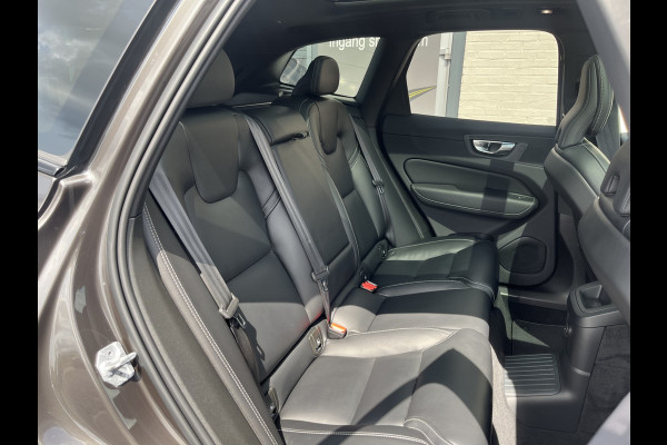 Volvo XC60 2.0 T8 Plug-in hybrid AWD R-Design | Memory stoelen | Harman Kardon | Lucht vering | Zwenkbare trekhaak | Stoel massage+verkoeli