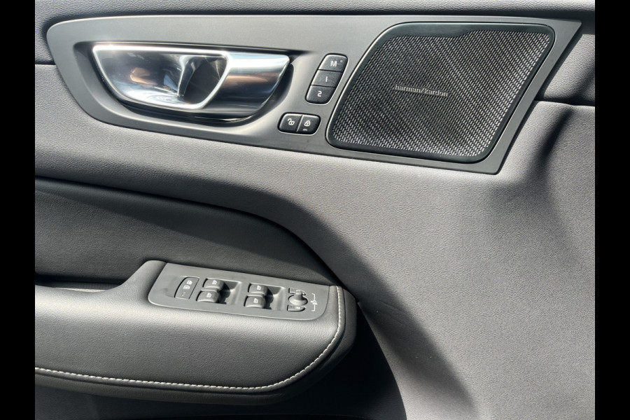 Volvo XC60 2.0 T8 Plug-in hybrid AWD R-Design | Memory stoelen | Harman Kardon | Lucht vering | Zwenkbare trekhaak | Stoel massage+verkoeli