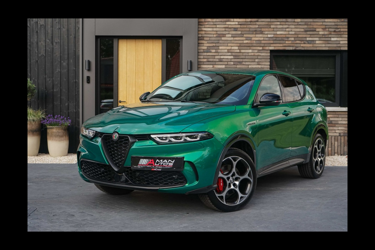 Alfa Romeo Tonale 1.3 Q4 Plug-In-Hybrid Veloce 280PK 4WD Verde-Fangio Alfa Romeo Tonale 1.3 Q4 Plug-In-Hybrid Veloce 280PK 4WD Verde-Fangio