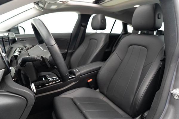 Mercedes-Benz CLA-Klasse Shooting Brake CLA250 e |Panorama|Leder|Dodehoek|Carplay|
