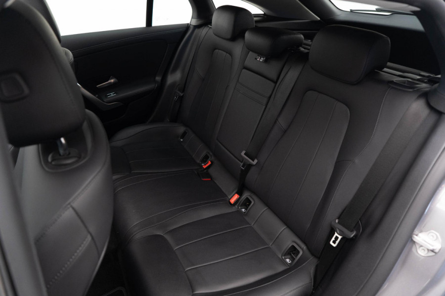 Mercedes-Benz CLA-Klasse Shooting Brake CLA250 e |Panorama|Leder|Dodehoek|Carplay|