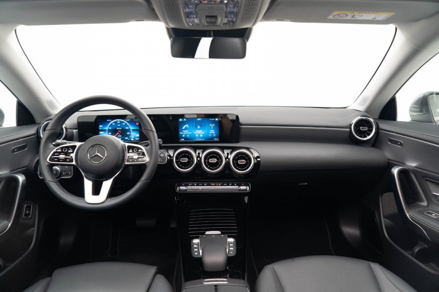 Mercedes-Benz CLA-Klasse Shooting Brake CLA250 e |Panorama|Leder|Dodehoek|Carplay|