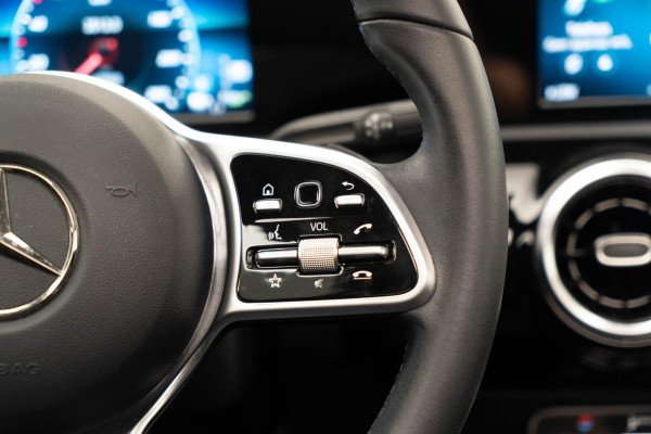 Mercedes-Benz CLA-Klasse Shooting Brake CLA250 e |Panorama|Leder|Dodehoek|Carplay|