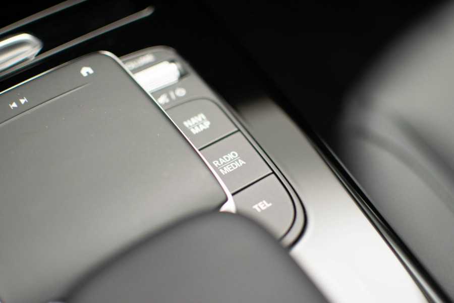 Mercedes-Benz CLA-Klasse Shooting Brake CLA250 e |Panorama|Leder|Dodehoek|Carplay|