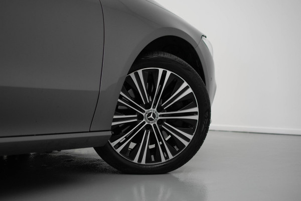 Mercedes-Benz CLA-Klasse Shooting Brake CLA250 e |Panorama|Leder|Dodehoek|Carplay|