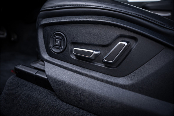 Audi RSQ8 4.0 TFSI quattro - Keramisch l Panorama l HUD l 360c