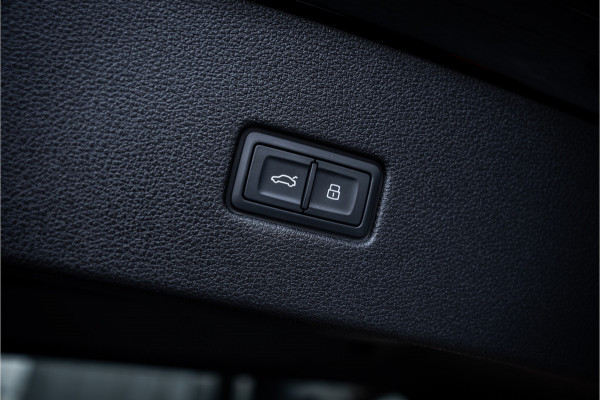 Audi RSQ8 4.0 TFSI quattro - Keramisch l Panorama l HUD l 360c