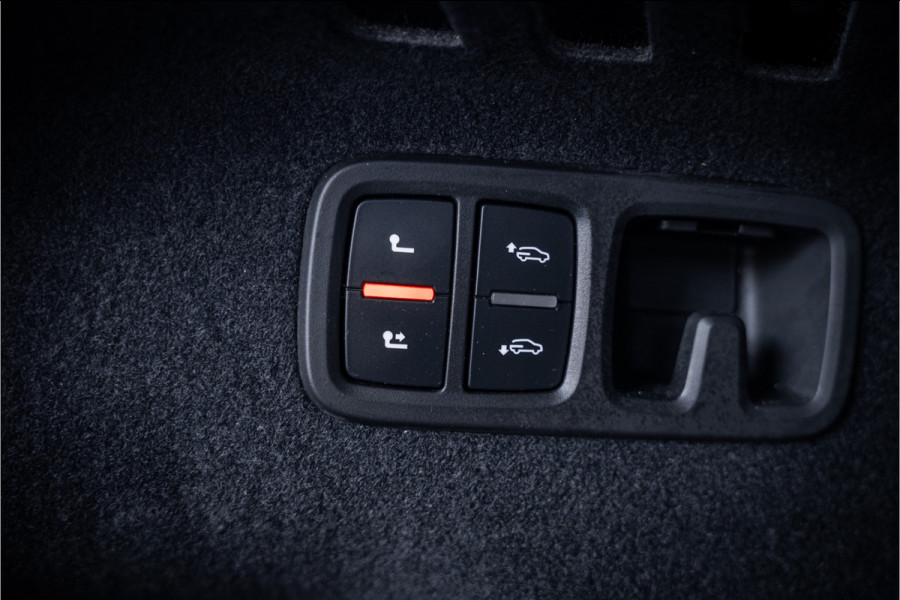 Audi RSQ8 4.0 TFSI quattro - Keramisch l Panorama l HUD l 360c