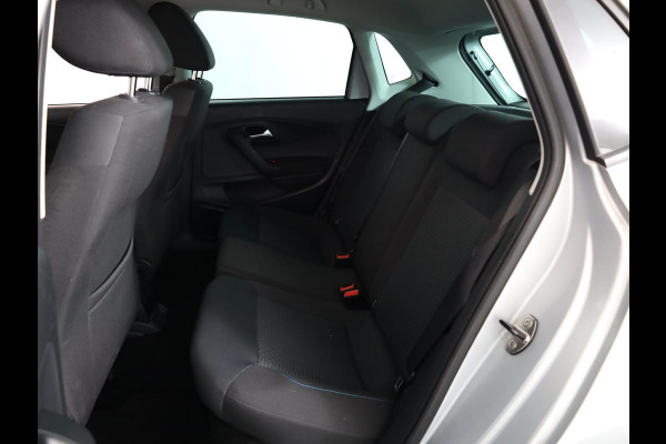 Volkswagen Polo 1.0 BlueMotion Edition 95pk 5bak| Airco| trekhaak| 15'LM-velgen| extra getint glas