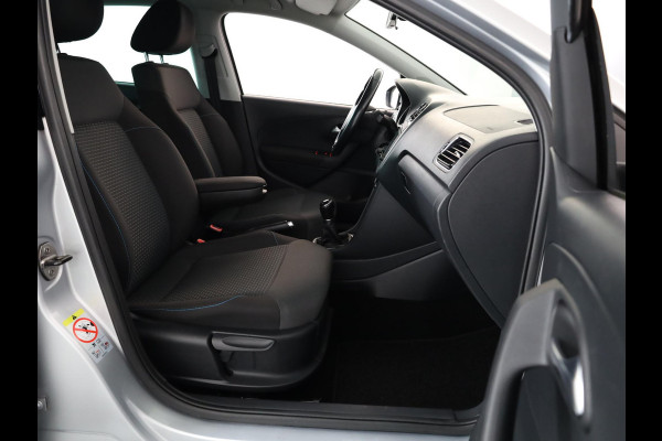 Volkswagen Polo 1.0 BlueMotion Edition 95pk 5bak| Airco| trekhaak| 15'LM-velgen| extra getint glas