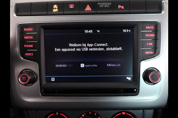 Volkswagen Polo 1.0 BlueMotion Edition 95pk 5bak| Airco| trekhaak| 15'LM-velgen| extra getint glas