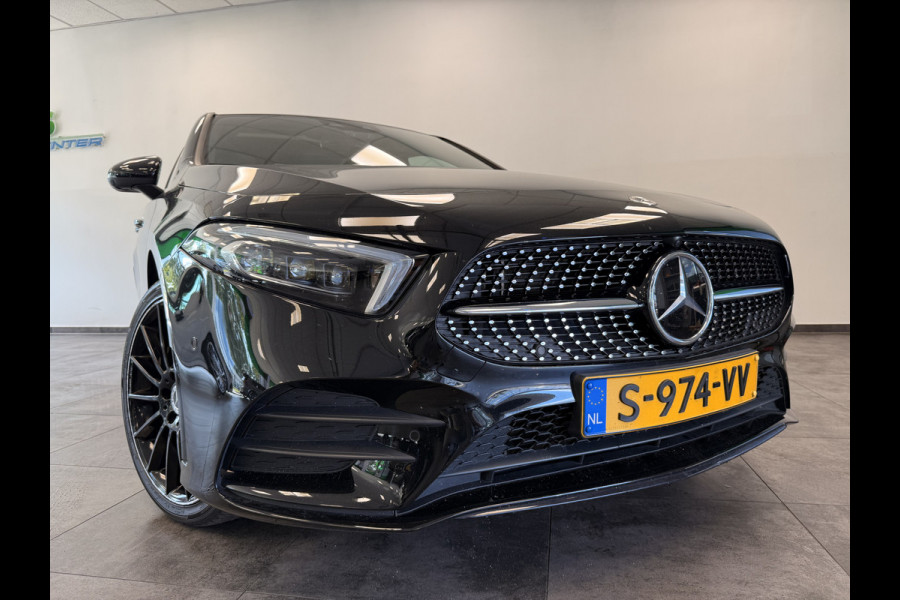 Mercedes-Benz A-Klasse 250 e AMG Line ACC PDC 360' camera Panoramadak Head-Up !! 2e Pinksterdag zijn wij geopend van 12.00 tot 17.00u !!