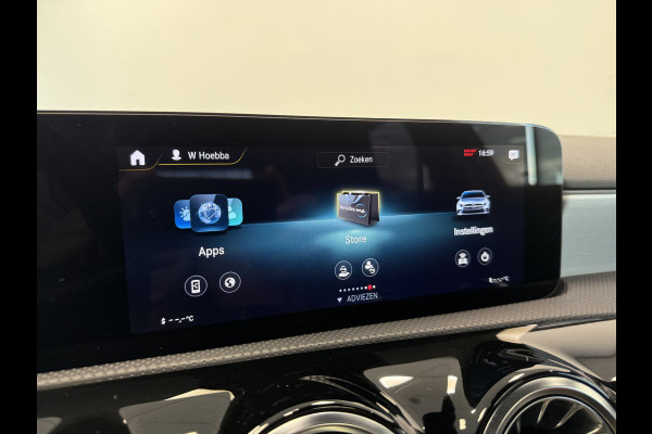 Mercedes-Benz A-Klasse 250 e AMG Line ACC PDC 360' camera Panoramadak Head-Up !! 2e Pinksterdag zijn wij geopend van 12.00 tot 17.00u !!