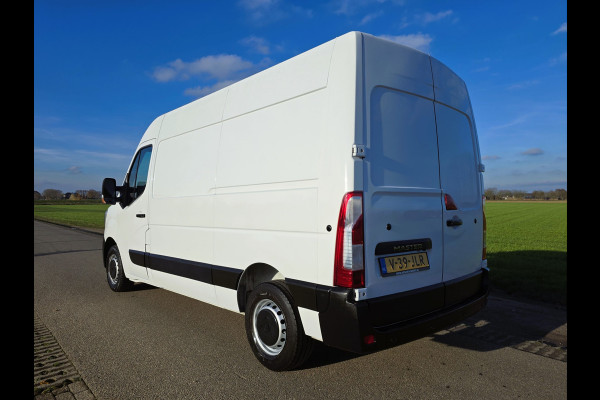 Renault Master T35 2.3 dCi L2 H2 - 150 Pk - Euro 6 - Navi - ParkeerCamera