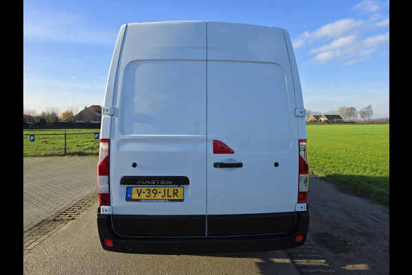 Renault Master T35 2.3 dCi L2 H2 - 150 Pk - Euro 6 - Navi - ParkeerCamera