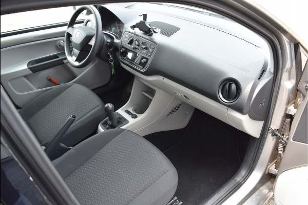 Seat Mii 1.0 Style Intense NL-Auto 35 Dkm Stoelverwarming PDC