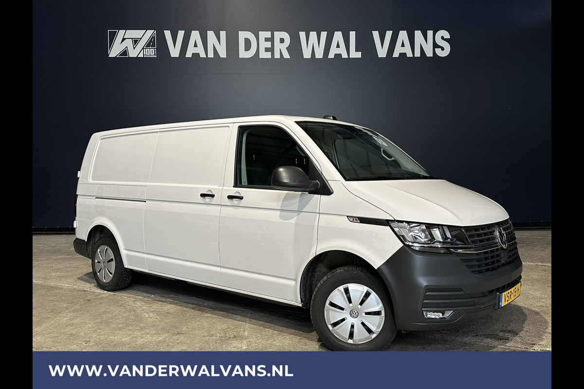 Volkswagen Transporter 2.0 TDI 150 pk L2H1 Euro6 # Airco | Trekhaak | Cruisecontrol | Apple Carplay | PDC Parkeersensoren, Android Auto Volkswagen Transporter 2.0 TDI 150 pk L2H1 Euro6 # Airco | Trekhaak | Cruisecontrol | Apple Carplay | PDC Parkeersensoren, Android Auto