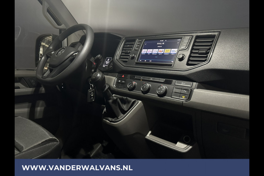 Volkswagen Crafter 2.0 TDI 140pk L3H3 L2H2 Euro6 Airco | Cruisecontrol | Camera | Apple Carplay Android Auto, Parkeersensoren, Bijrijdersbank, 3000kg Trekvermogen, zilver