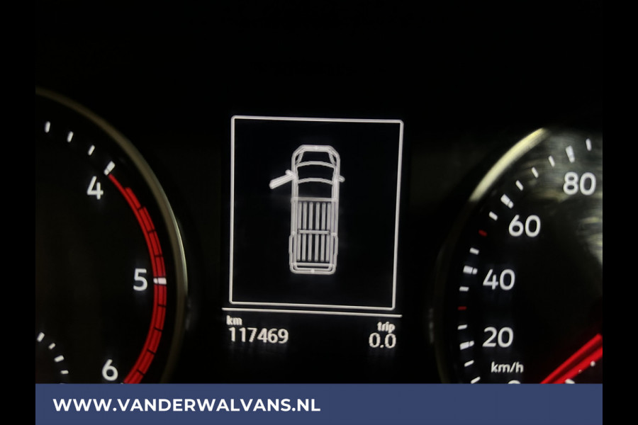 Volkswagen Crafter 2.0 TDI 140pk L3H3 L2H2 Euro6 Airco | Cruisecontrol | Camera | Apple Carplay Android Auto, Parkeersensoren, Bijrijdersbank, 3000kg Trekvermogen, zilver