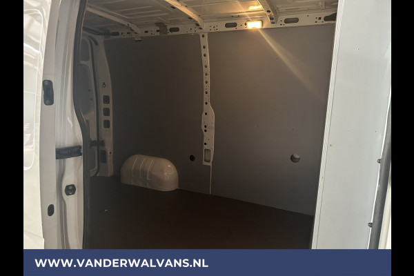 Opel Movano 2.3 CDTI 146pk L2H2 Euro6 # Airco | Imperiaal | Navigatie | Camera | 2500kg trekhaak | Cruisecontrol Parkeersensoren, Trap, Bijrijdersbank