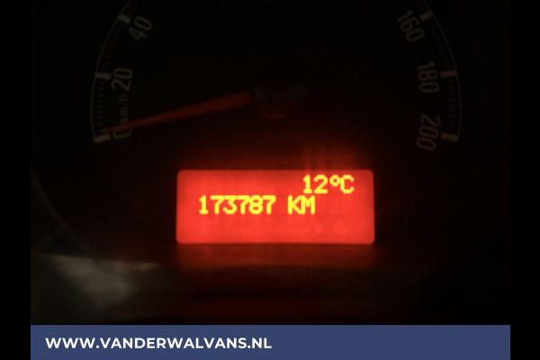 Opel Movano 2.3 CDTI 146pk L2H2 Euro6 # Airco | Imperiaal | Navigatie | Camera | 2500kg trekhaak | Cruisecontrol Parkeersensoren, Trap, Bijrijdersbank