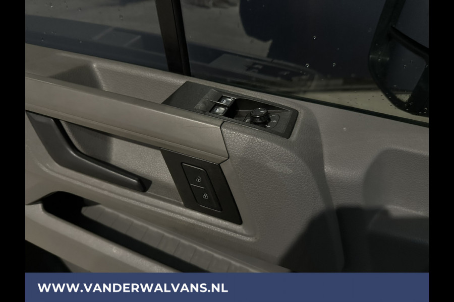Volkswagen Crafter 2.0 TDI 140pk L3H2 L2H1 Euro6 # Airco | Cruisecontrol | Bijrijdersbank 3000kg trekvermogen