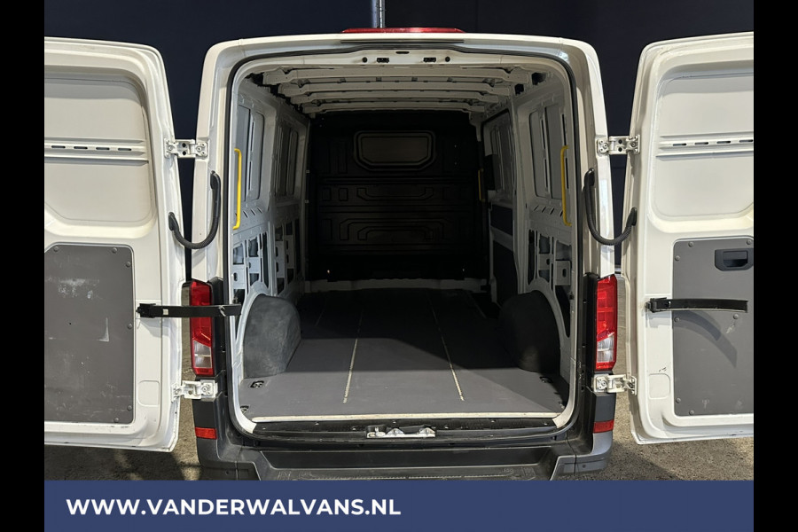 Volkswagen Crafter 2.0 TDI 140 pk L3H2 L2H1 Euro6 ** Airco | Apple Carplay | Cruisecontrol | Andoid Auto | Parkeersensoren, Stoelverwarming, Bijrijdersbank, 3000kg trekvermogen