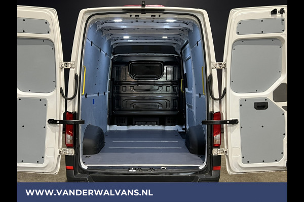 Volkswagen Crafter 2.0 TDI 140 pk L3H3 L2H2 Euro6 Airco | Camera | Navigatie | Apple Carplay Android Auto, Parkeersensoren, 3000kg trekvermogen