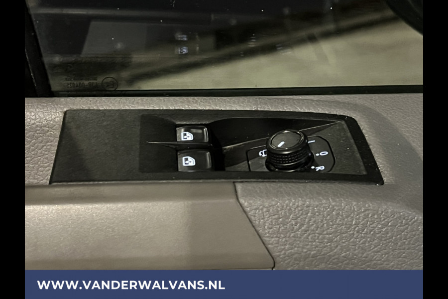 Volkswagen Crafter 2.0 TDI 140 pk L3H3 L2H2 Euro6 Airco | Camera | Navigatie | Apple Carplay Android Auto, Parkeersensoren, 3000kg trekvermogen