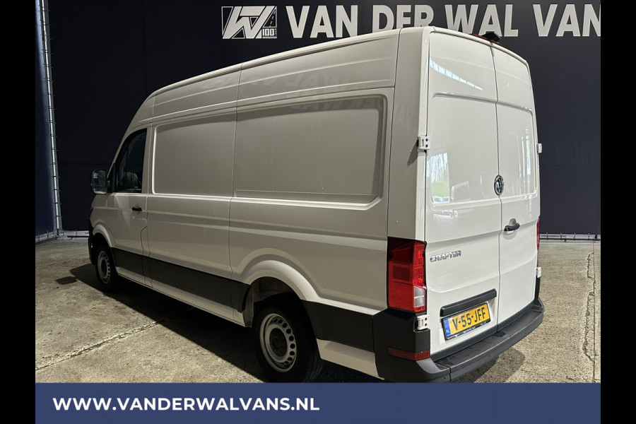 Volkswagen Crafter 2.0 TDI 140 pk L3H3 L2H2 Euro6 Airco | Camera | Apple Carplay | Android Auto Parkeersensoren, Bijrijdersbank