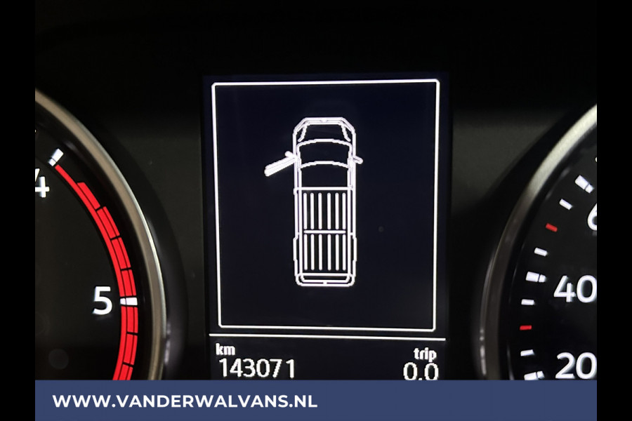 Volkswagen Crafter 2.0 TDI 177 pk L3H3 L2H2 Euro6 Airco | Camera | Navigatie | Apple Carplay Android Auto, Cruisecontrol, Chauffeursstoel
