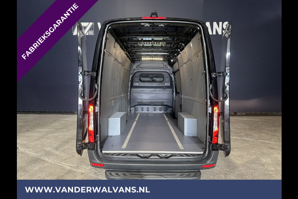 Mercedes-Benz Sprinter 317 CDI 170pk L3H2 Fabrieksgarantie Euro6 Airco | Camera | Apple Carplay | Android Auto Cruisecontrol, Parkeersensoren, Stoelverwarming, Bijrijdersbank, MBUX