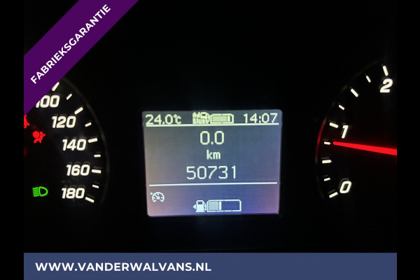 Mercedes-Benz Sprinter 317 CDI 170pk L3H2 Fabrieksgarantie Euro6 Airco | Camera | Apple Carplay | Android Auto Cruisecontrol, Parkeersensoren, Stoelverwarming, Bijrijdersbank, MBUX