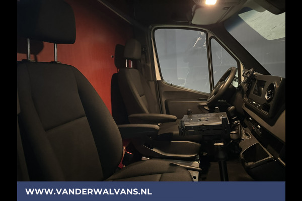 Mercedes-Benz Sprinter 316 CDI 163 pk L2H2 Euro6 Airco | 3500kg trekhaak | Omvormer | Camera Apple Carplay, Android Auto, Cruisecontrol, Parkeersensoren