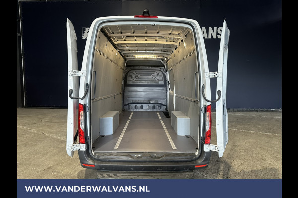 Mercedes-Benz Sprinter 315 CDI 150pk L3H2 Euro6 Airco | Navigatie | Camera | Apple Carplay Android Auto, cruisecontrol, Chauffeursstoel, Parkeersensoren, Stoelverwarming, Bijrijdersbank