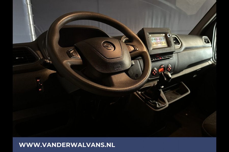 Opel Movano 2.3 CDTI 150pk L2H2 Euro6 Airco | Camera | Navigatie | Cruisecontrol | Parkeersensoren Bijrijdersbank, 2500kg trekvermogen