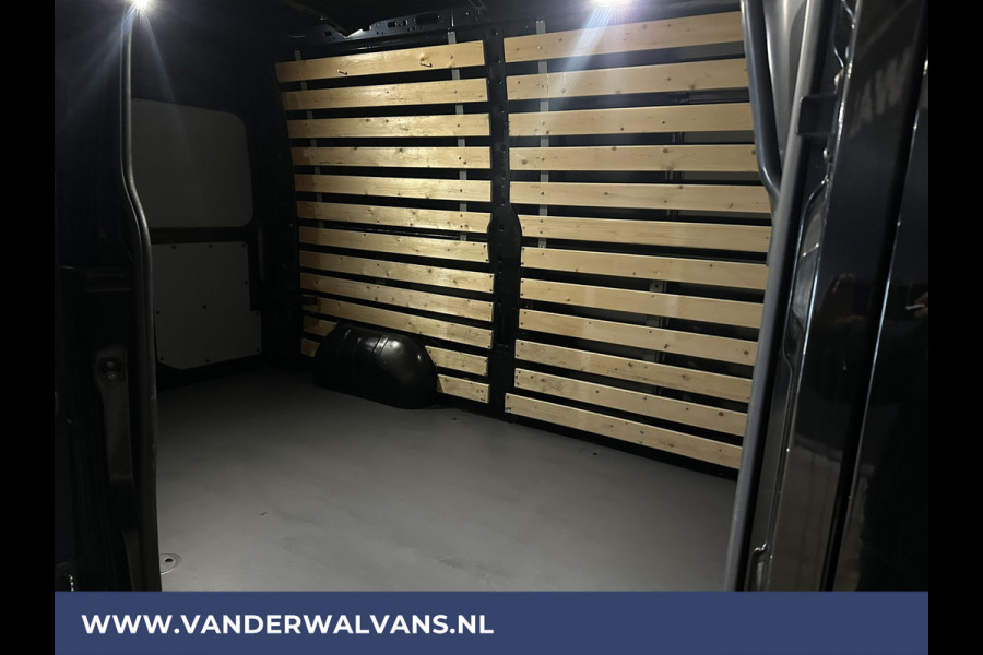 Opel Movano 2.3 CDTI 150pk L2H2 Euro6 Airco | Camera | Navigatie | Cruisecontrol | Parkeersensoren Bijrijdersbank, 2500kg trekvermogen