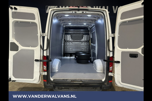 Volkswagen Crafter 2.0 TDI 141pk L3H3 L2H2 Euro6 Airco | Camera | Apple Carplay | Cruisecontrol Chauffeursstoel, Android Auto