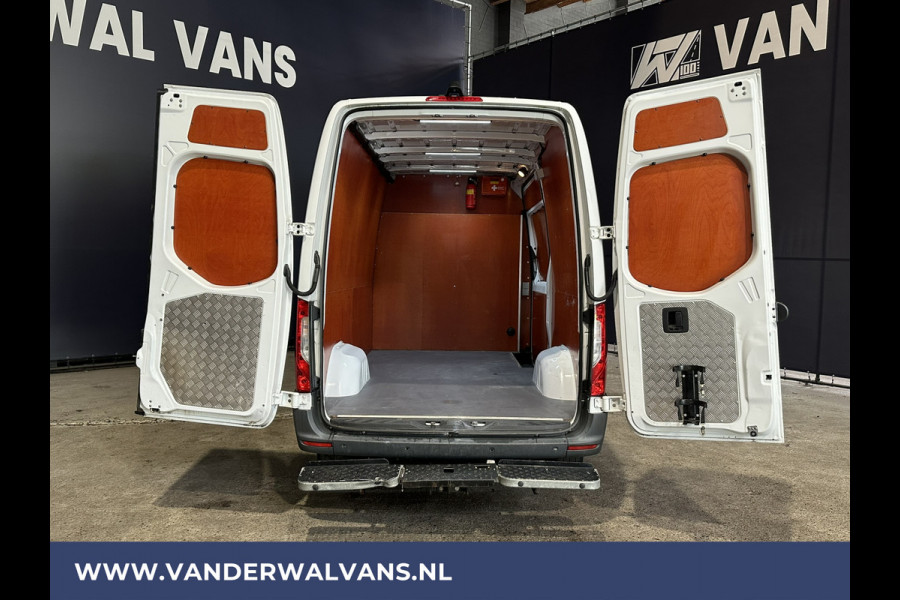 Mercedes-Benz Sprinter 316 CDI 163pk 3500kg Trekhaak L2H2 Euro6 Airco | Camera | Apple Carplay | Android Auto Cruisecontrol, Parkeersensoren