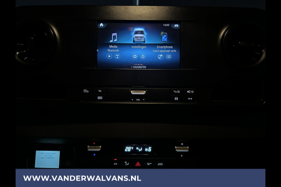 Mercedes-Benz Sprinter 316 CDI 163pk 3500kg Trekhaak L2H2 Euro6 Airco | Camera | Apple Carplay | Android Auto Cruisecontrol, Parkeersensoren