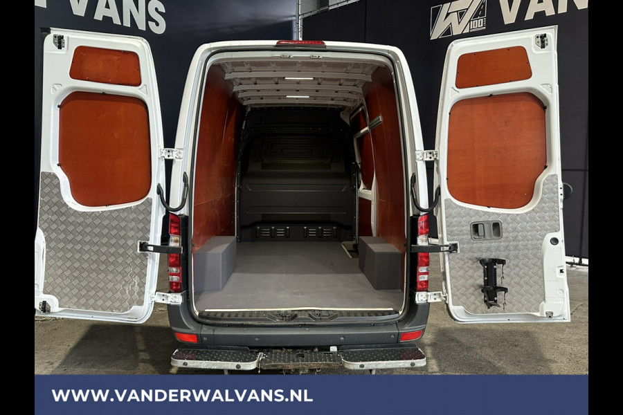 Mercedes-Benz Sprinter 316 CDI 163 pk L2H2 Euro6 Airco | 2800kg trekhaak | Cruisecontrol Parkeersensoren