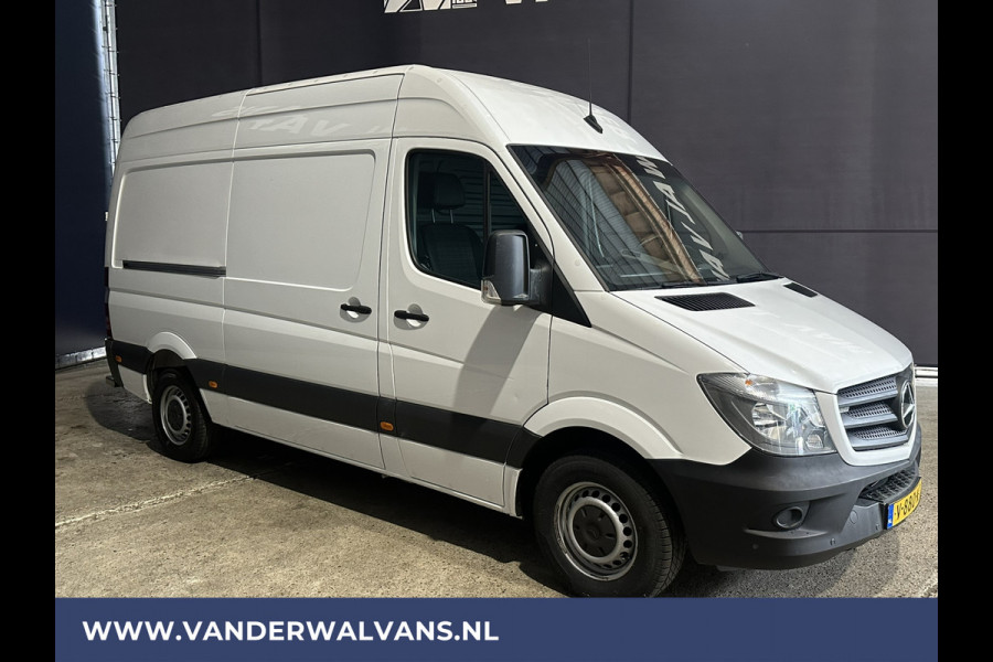 Mercedes-Benz Sprinter 316 CDI 163 pk L2H2 Euro6 Airco | 2800kg trekhaak | Cruisecontrol Parkeersensoren